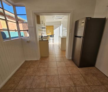 47 Tooronga Road, Malvern East VIC 3145 - House For Rent | Domain - Photo 6