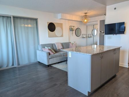 For Lease - 11 Superior Avenue Unit# 217, Toronto, Ontario - Photo 3