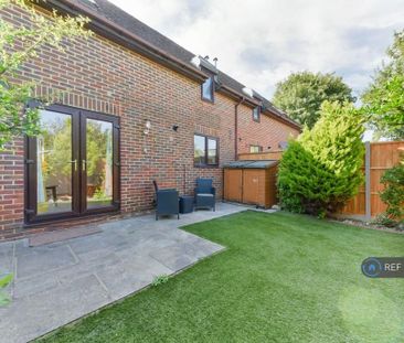 2 bedroom terraced house to rent - Photo 4