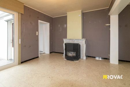 Kloeke halfopen bebouwing met terras - Photo 5