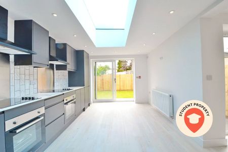 Orpen Gardens, Lockleaze - Photo 2