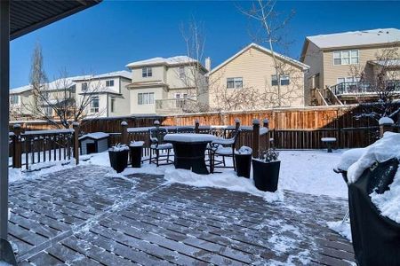 20 Evansbrooke Rise Northwest, Calgary - Photo 2