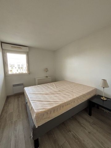 Location Appartement 2 pièces Meublé 45m² BORDEAUX 33300 - Photo 3