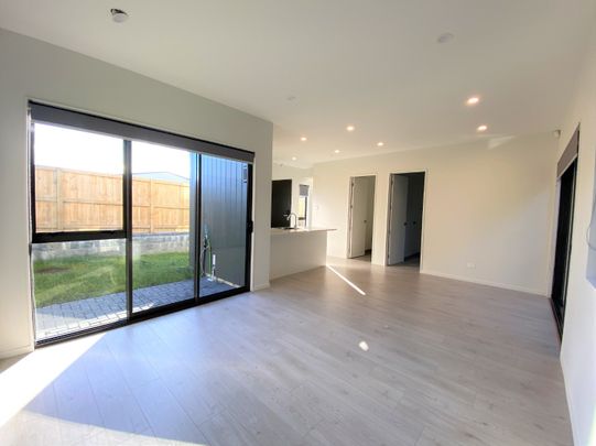 7/39 Renata Cres, Te Atatu Peninsula - Photo 1