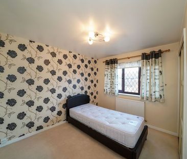 4 bedroom house to rent - Photo 3