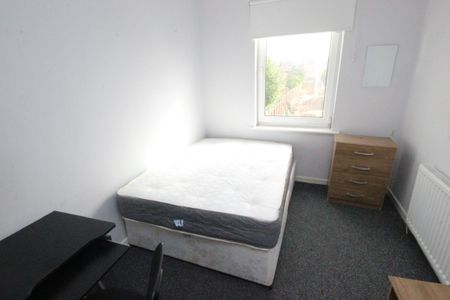 Blandford Road - Photo 2