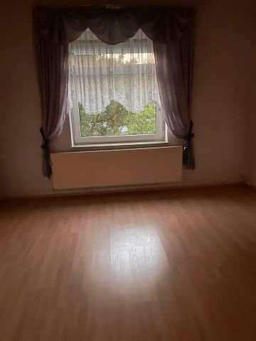 Große fünf Zimmerwohnung zu vermieten - Photo 4