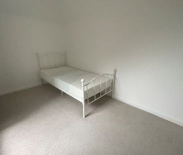 Oakfield Avenue - Photo 5