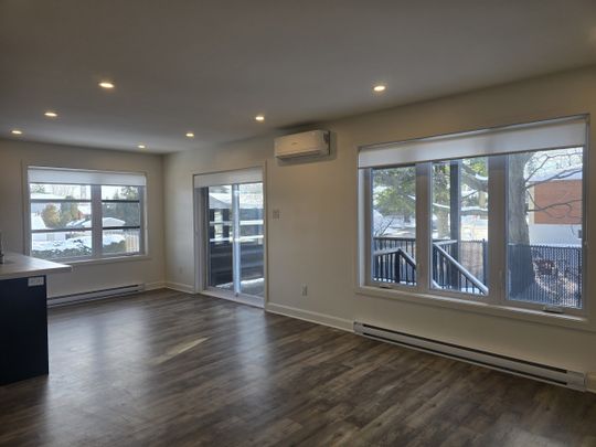 300 8e Avenue - Photo 1