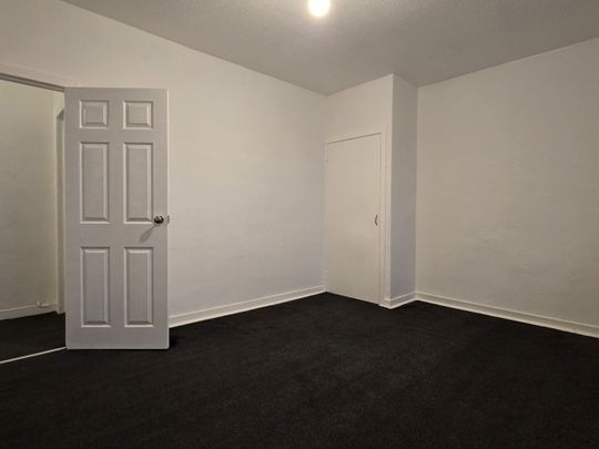 2 Bed Flat, Sandaig Road, G33 - Photo 1