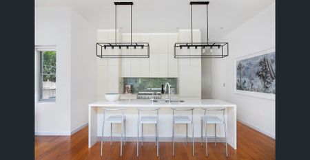 Beachside Family Home - Short Term 3 Month Lease - Photo 3