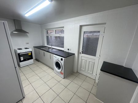 37 Victoria Terrace, Portadown, BT62 1AL - Photo 2