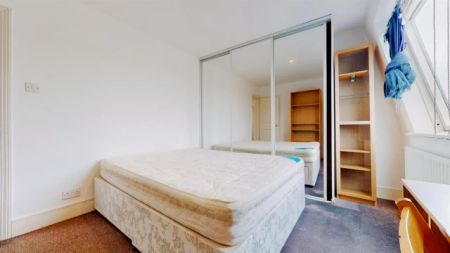 2 Bed 1 Bath, Flat A Rupert House, 52-53 - Photo 3
