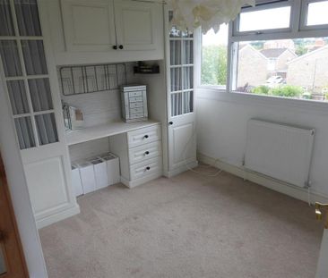 3 bedroom detached house to rent - Photo 4