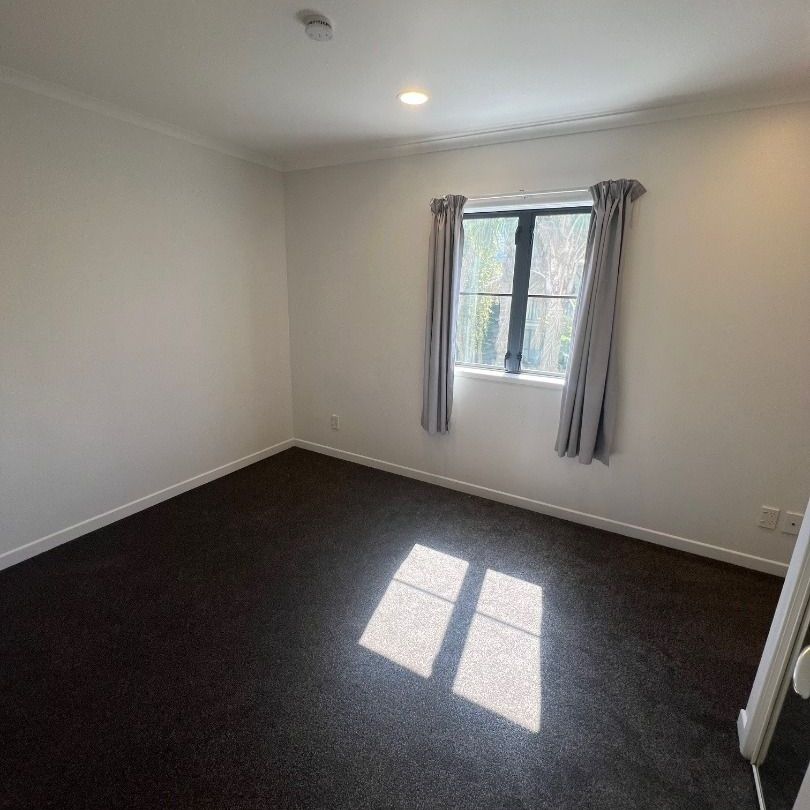 Two Bedroom Apartment - Photo 1