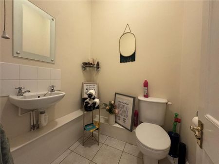 3 bedroom apartment to rent - Photo 3