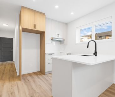 752 3e Avenue, Montréal (Lachine), QC H8S - Photo 3