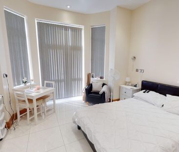 Studio 3, 3 Raglan Road Edgbaston - Photo 4