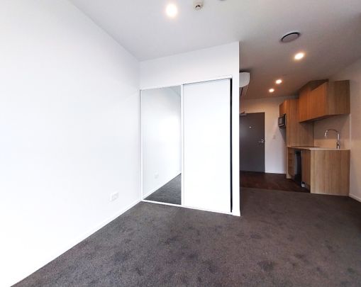 The Residences at LQ Ellerslie Studio Apartment. - Photo 1