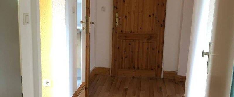 4-Zimmer Wohnung im 2. OG mit guter Anbindung in Berlin-Lübars Adresse - Foto 1