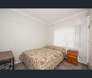 38 Denver Street, Bentleigh East, Vic 3165 - Photo 2