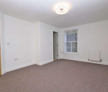 St Austins Lane, Warrington, WA1 - Photo 2