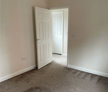 A 2 bedroom mid-terraced house. - Photo 3