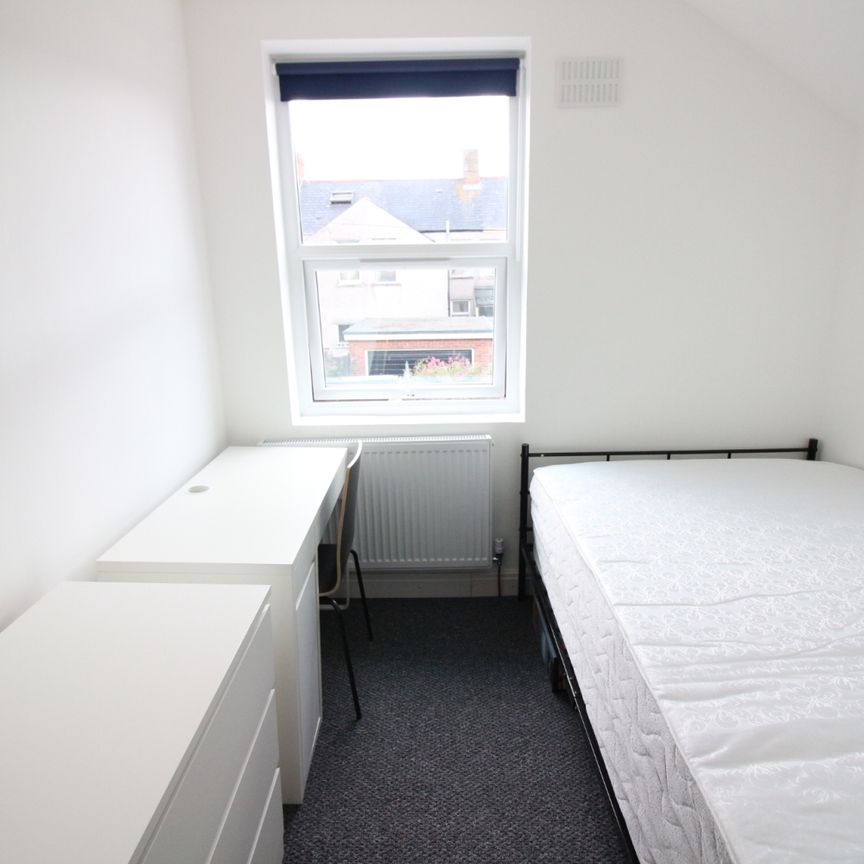 Cwmdare Street, Cathays - Photo 1