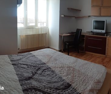 Apartament 2 camere Zamca de inchiriat. - Fotografie 5