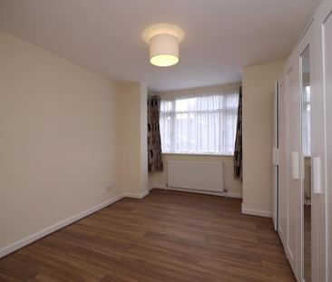 1 bedroom ground floor flat to rent - Photo 3