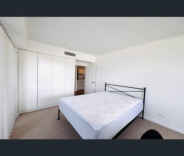 407/7 Wollongong Road, Arncliffe, NSW 2205 - Photo 2