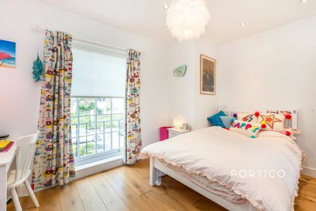 4 bedroom semi-detached house to rent - Photo 4