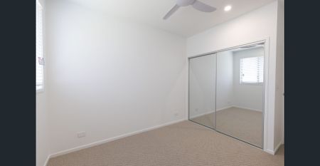 Low-Maintenance Living - Walk to Everything - Photo 2