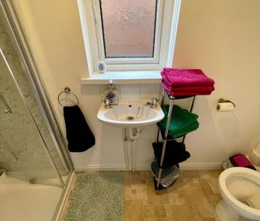 Donegall Road, Room 2, All bills included, BT125NA, Belfast - Photo 3