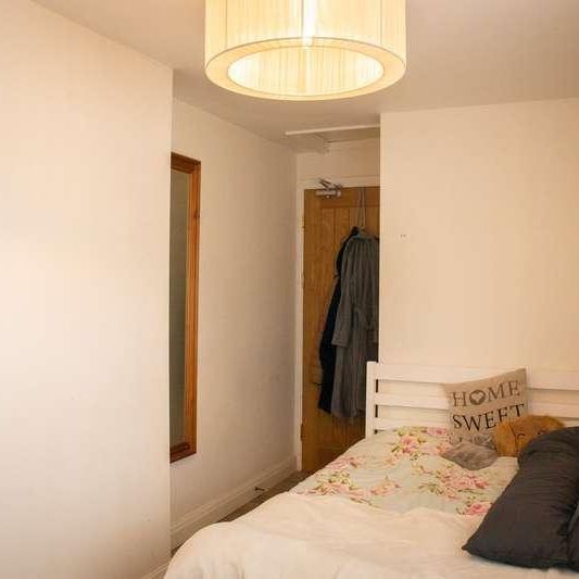 Boultham Avenue, - Bed, LN5 - Photo 1