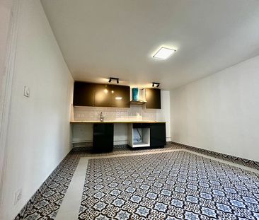 Appartement situé à Compiègne de 4 pièces en centre ville historiqu... - Photo 4