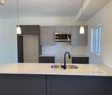 For Lease - 1781 Henrica Avenue Unit# 8, London North, Ontario - Photo 1