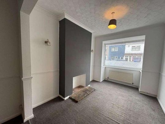 Tiverton Street, Cleethorpes, DN35 - Photo 1