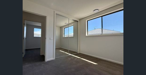 Rare Leasing Opportunity – Brand New Home by Sekisui House Please contact Wilson 0456277777 for inspection - Photo 1