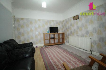 4 bedroom terraced house to rent - Photo 3