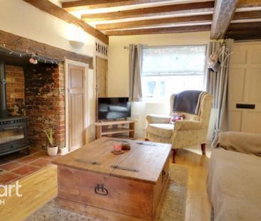 2 bedroom terraced house to rent - Photo 2