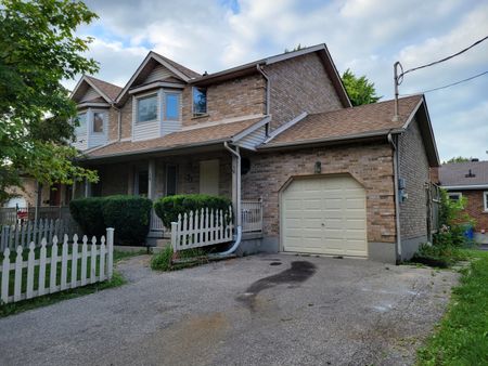 77 Alma St N, Guelph - Photo 2