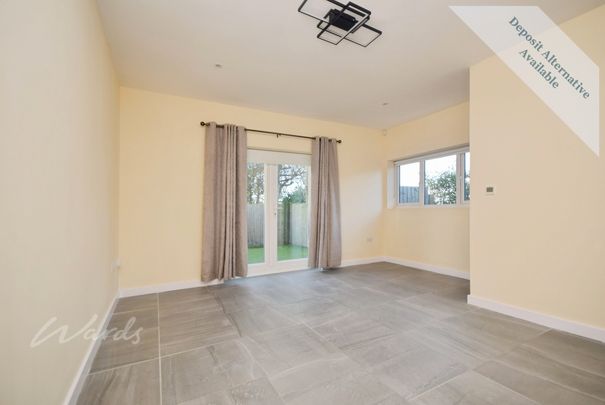 2 bedroom end of terrace house to rent - Photo 1