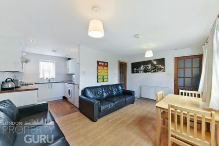 4 bedroom terraced house to rent - Photo 3