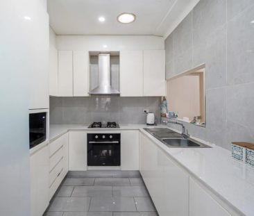 Perfect Blend of Lifestyle and Location - Photo 5