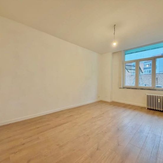 Appartement te huur - Foto 1