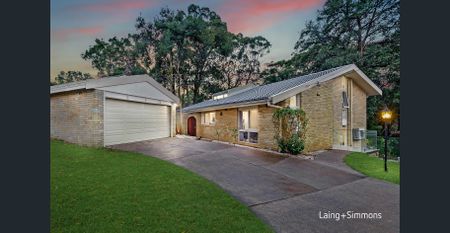 Walk to Station: Renovated Light & Bright Architect Designed Home - Photo 4