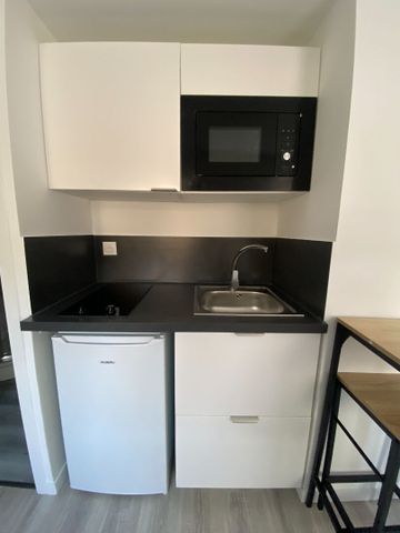 Location Appartement 2 pièces 19m² LILLE 59800 - Photo 4