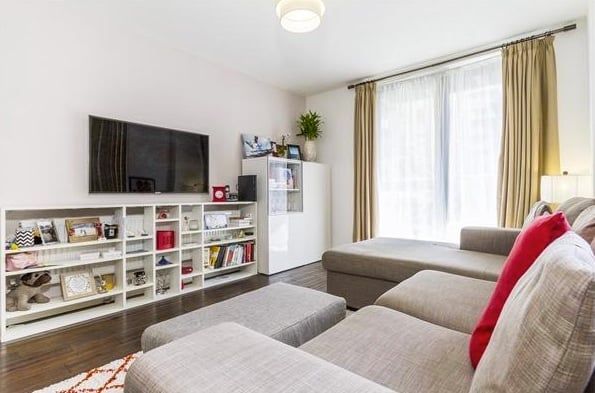 2 Bed Flat, Vancouver House, SE16 - Photo 1