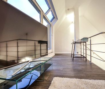 Beste Lage im Belgischen Viertel! Möblierte Wohnung auf 2 Ebenen - Photo 2